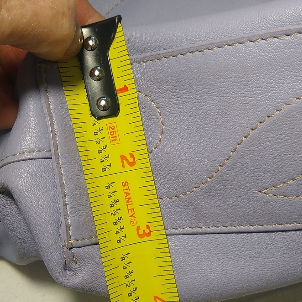 Brighton Reversible small tote handbag 'Lover's in a garden Paris' lining - Picture 10 of 16